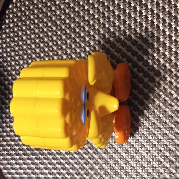 Adorable Vintage 1988 Peek A Boo Big Bird Musical Moving Toy - Picture 3 of 6